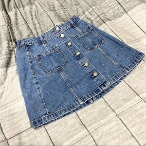 H&M Divided Denim Jean Circle Skater Skirt Front Real Pockets Buttons Casual